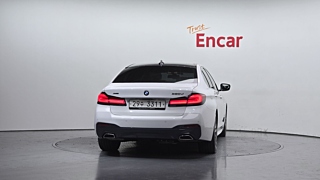 BMW 5-SERIES G30 2019