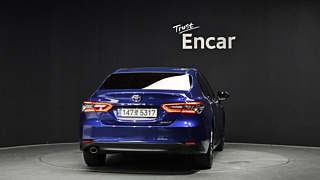 TOYOTA CAMRY XV70 2024