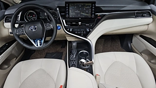TOYOTA CAMRY XV70 2024