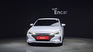 HYUNDAI AVANTE AD 2018