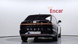 HYUNDAI GRANDEUR HYBRID GN7 2023