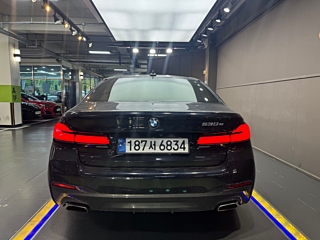BMW 5-SERIES G30 2020