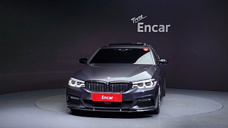 BMW 5-SERIES G30 2017