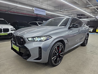 BMW X6 G06 M60i 2025