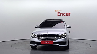 MERCEDES BENZ E-CLASS W213 2019