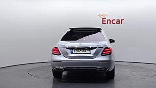 MERCEDES BENZ E-CLASS W213 2019
