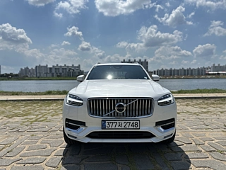 VOLVO XC90 2025