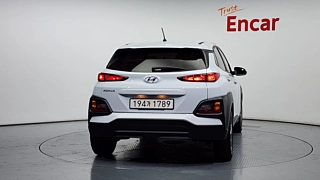 HYUNDAI KONA 2020