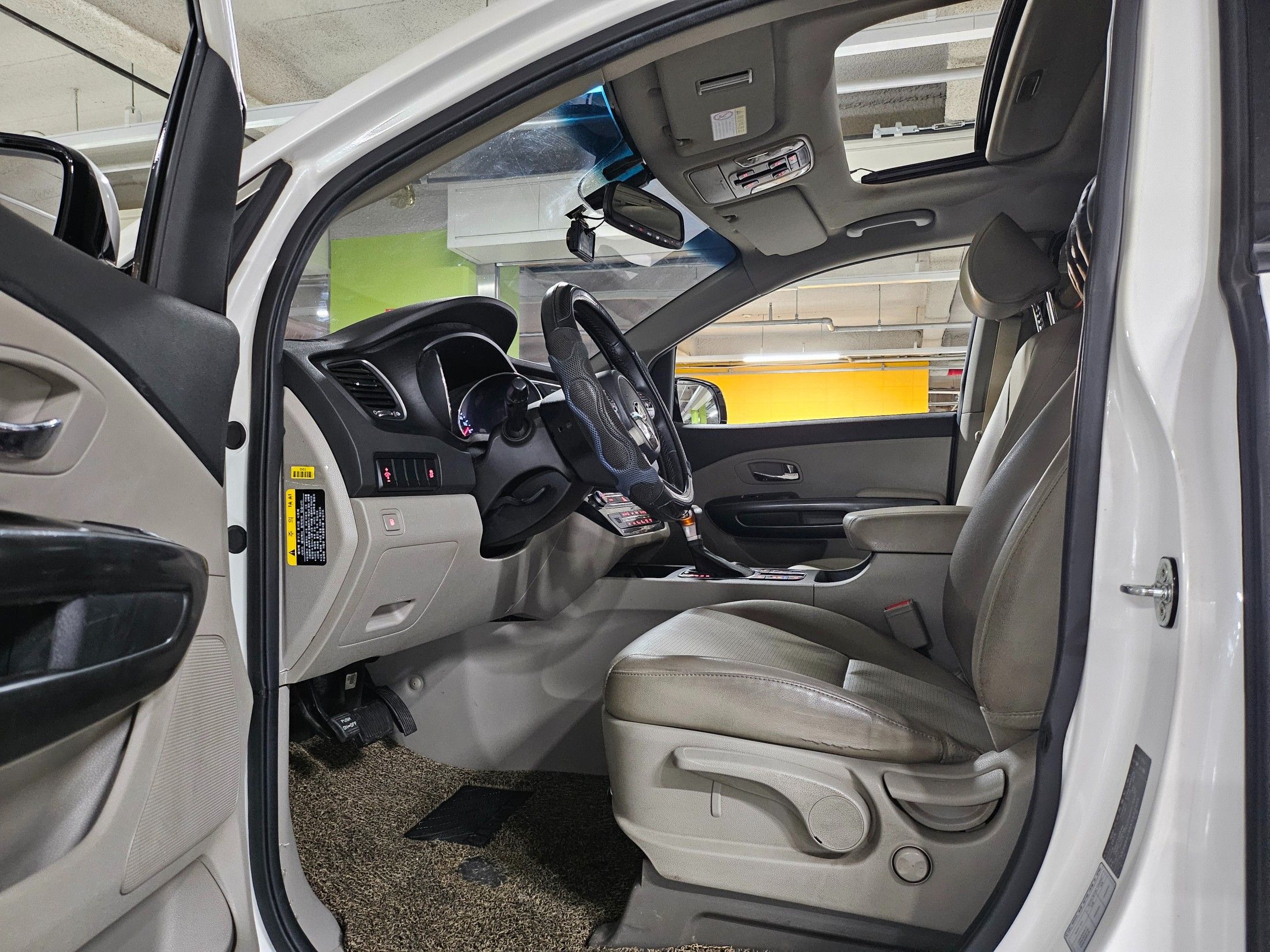 KIA CARNIVAL 2019