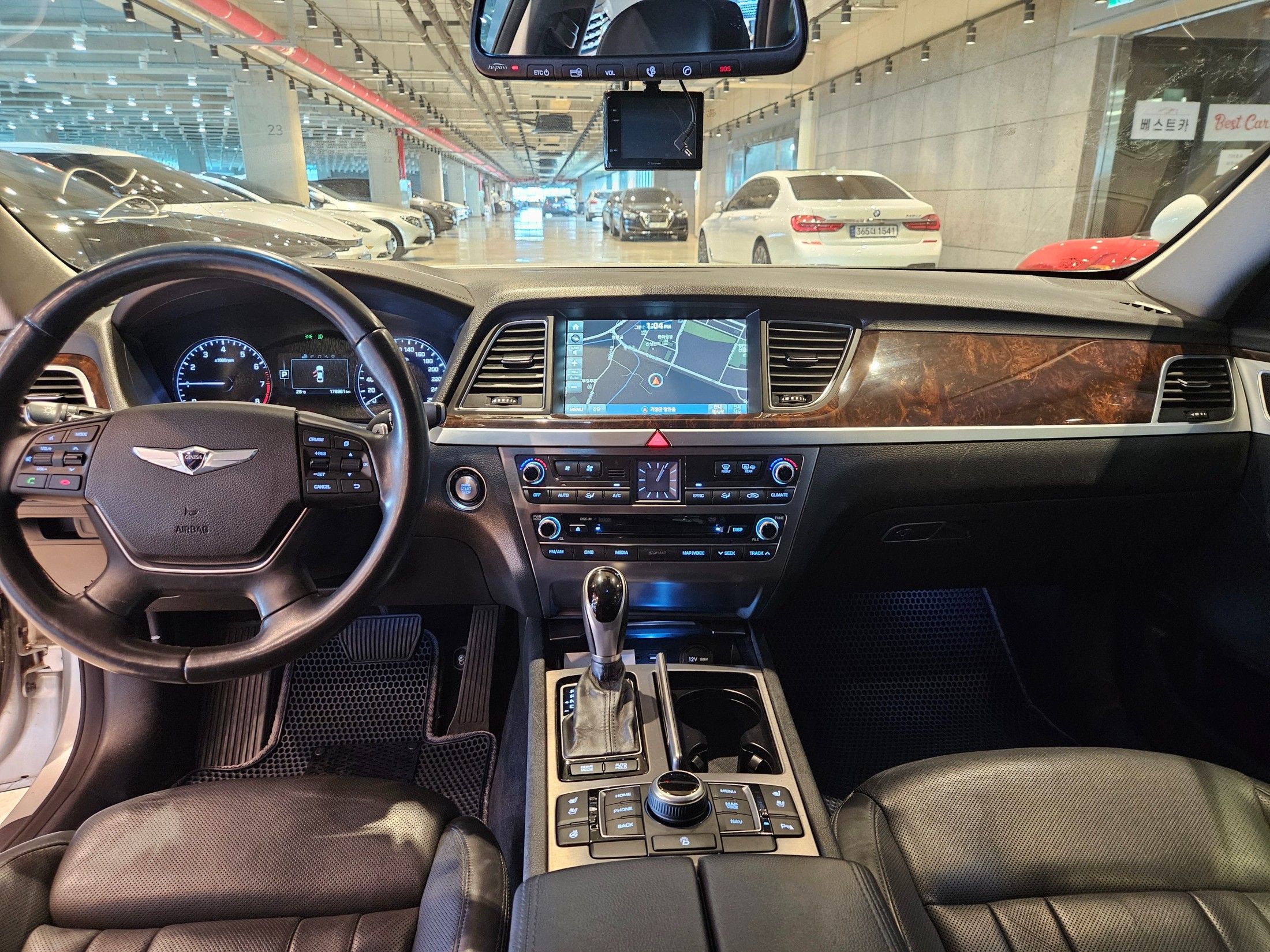 HYUNDAI GENESIS DH 2014