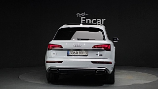 AUDI Q5 FY 2022
