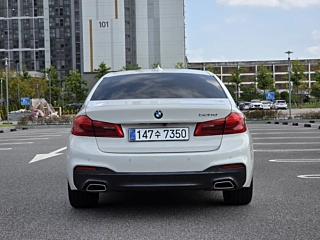 BMW 5-SERIES G30 2020
