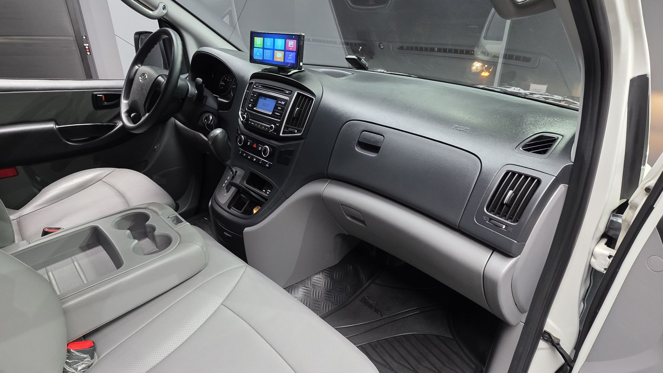 HYUNDAI STAREX GRAND 2020