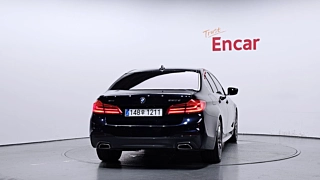 BMW 5-SERIES G30 2020