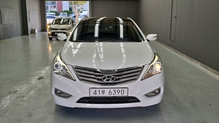 HYUNDAI GRANDEUR HG 2011