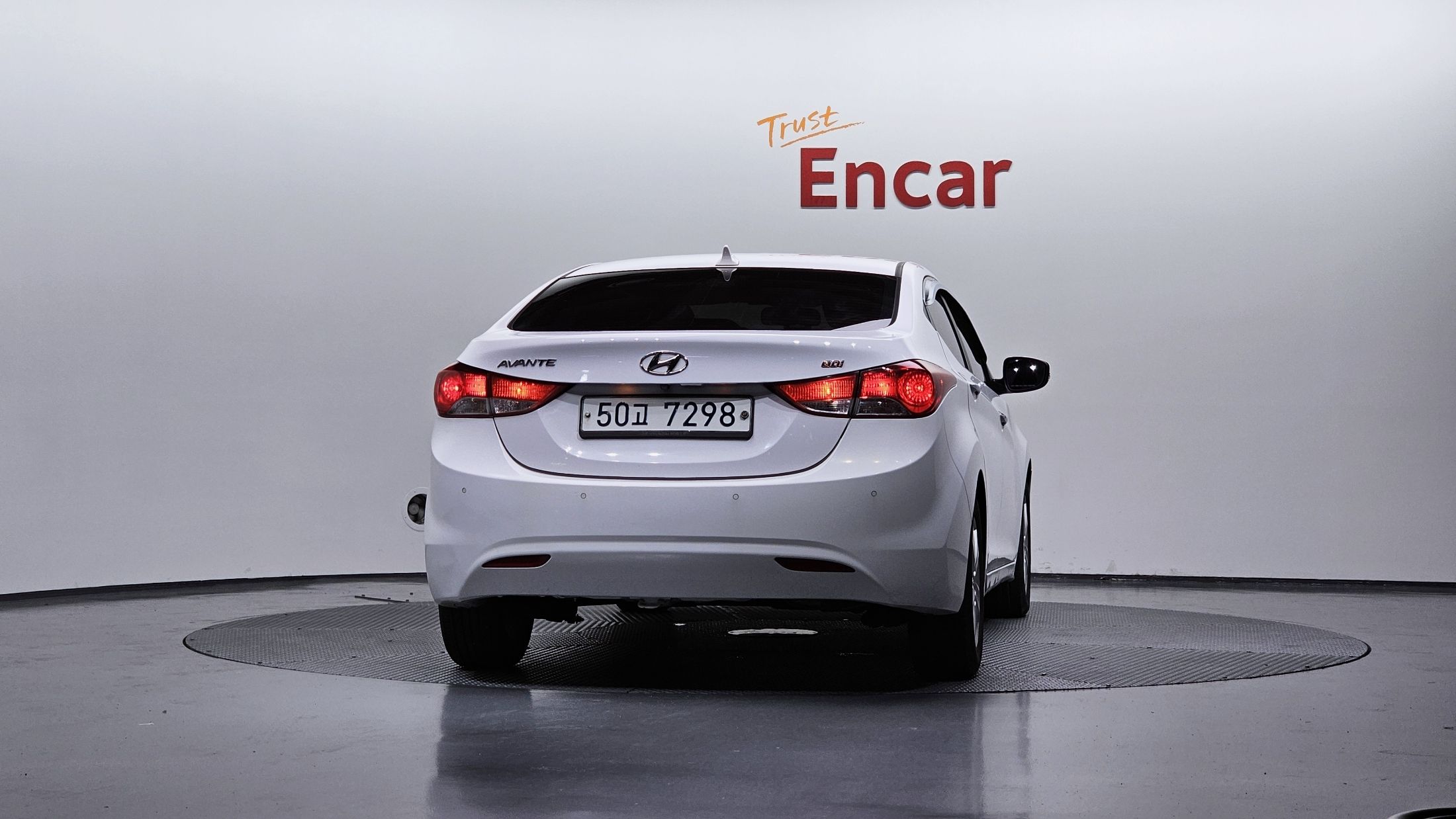 HYUNDAI AVANTE MD 2013