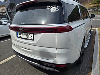 KIA CARNIVAL 2021