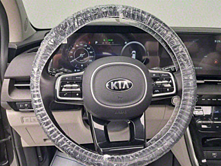 KIA CARNIVAL 2021