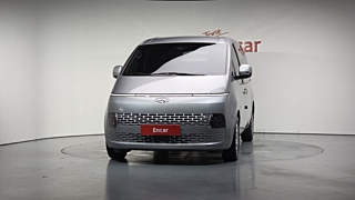 HYUNDAI STARIA 2022