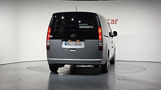 HYUNDAI STARIA 2022