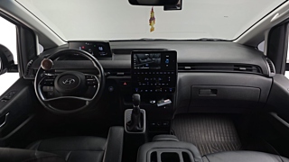 HYUNDAI STARIA 2022