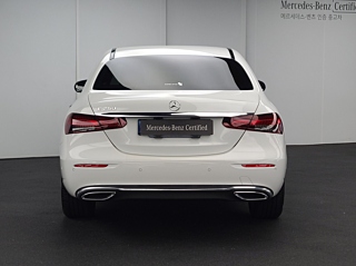 MERCEDES BENZ E-CLASS W213 E250 Avantgarde 2023