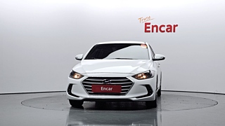 HYUNDAI AVANTE AD 2017