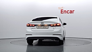 HYUNDAI AVANTE AD 2017
