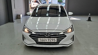 HYUNDAI AVANTE AD 2019