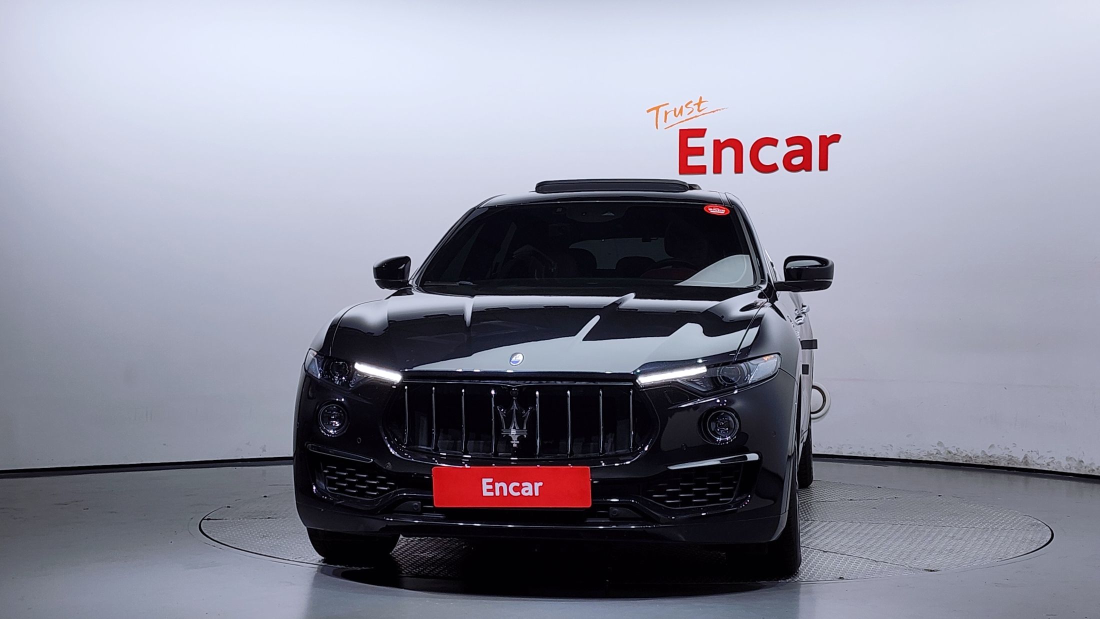 MASERATI LEVANTE 2019