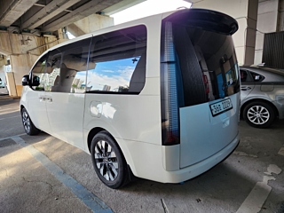 HYUNDAI STARIA 2022