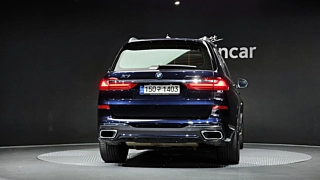 BMW X7 G07 2022