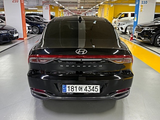 HYUNDAI GRANDEUR IG HYBRID 2021