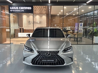 LEXUS ES300H  2022