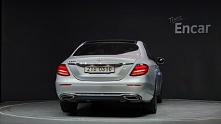 MERCEDES BENZ E-CLASS W213 2016