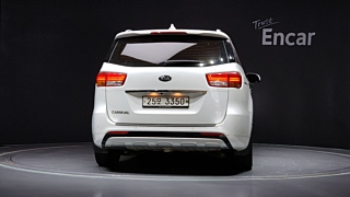 KIA CARNIVAL 2017