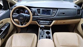 KIA CARNIVAL 2018