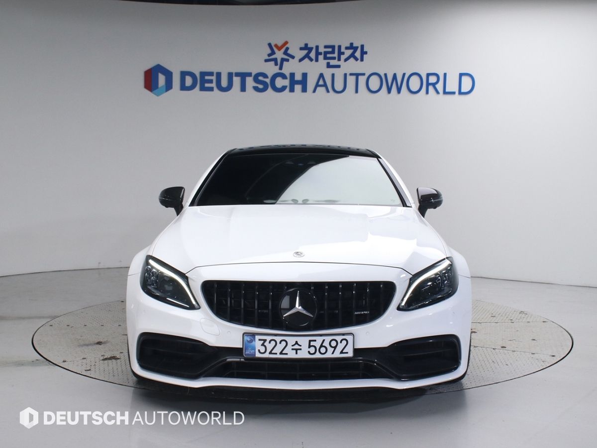 MERCEDES BENZ C-CLASS W205 2021
