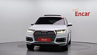 AUDI Q7 4M 2019