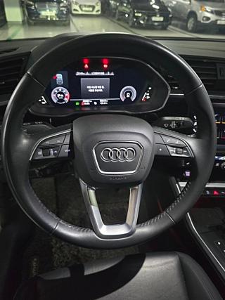 AUDI Q3 F3  35 TDI Sportback 2020