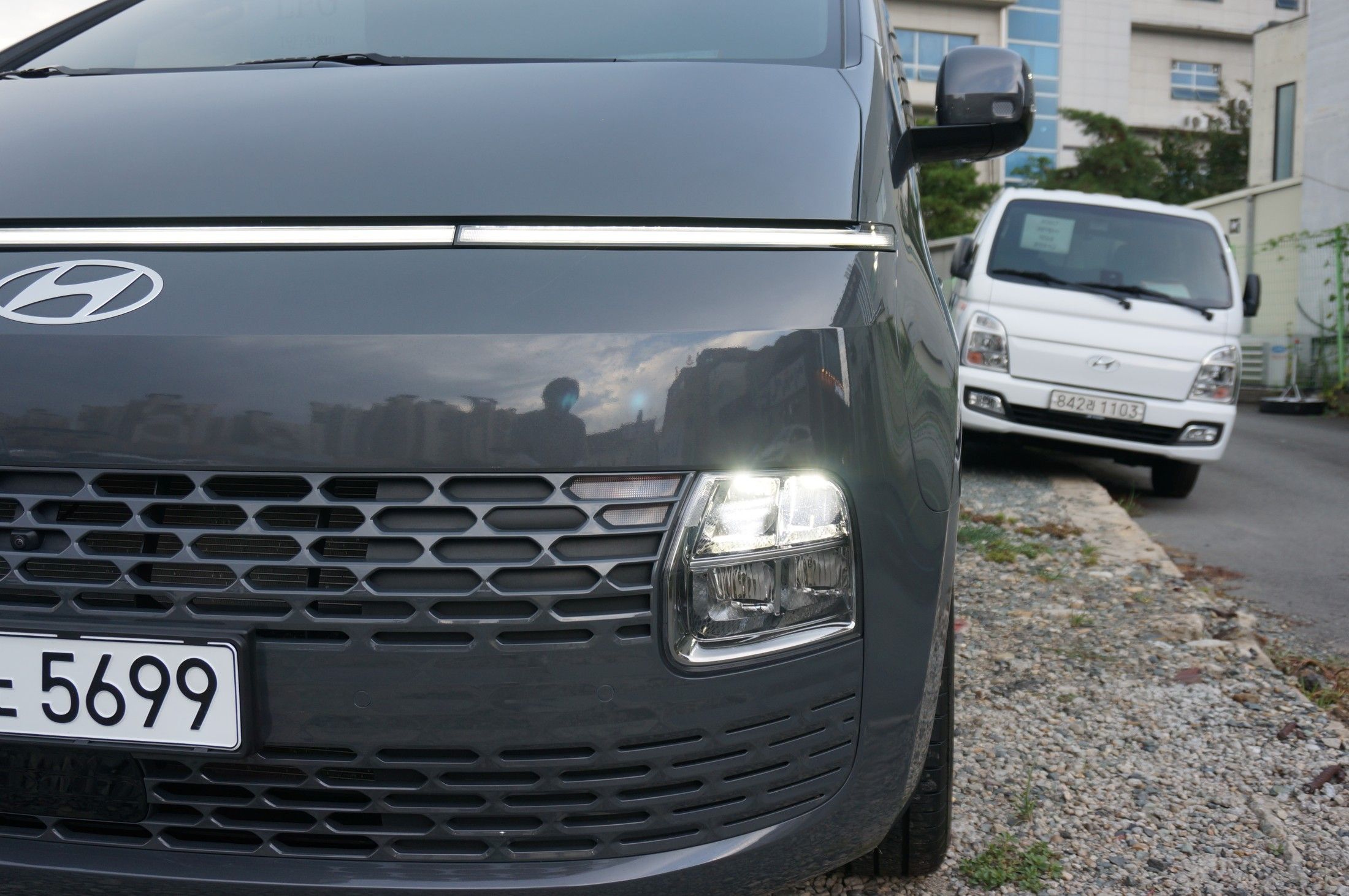 HYUNDAI STARIA 2024