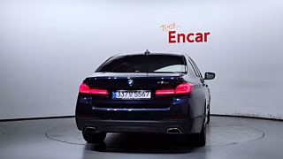 BMW 5-SERIES G30 2022