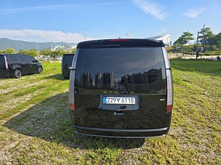 HYUNDAI STARIA 2025