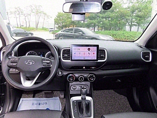 HYUNDAI VENUE 2020