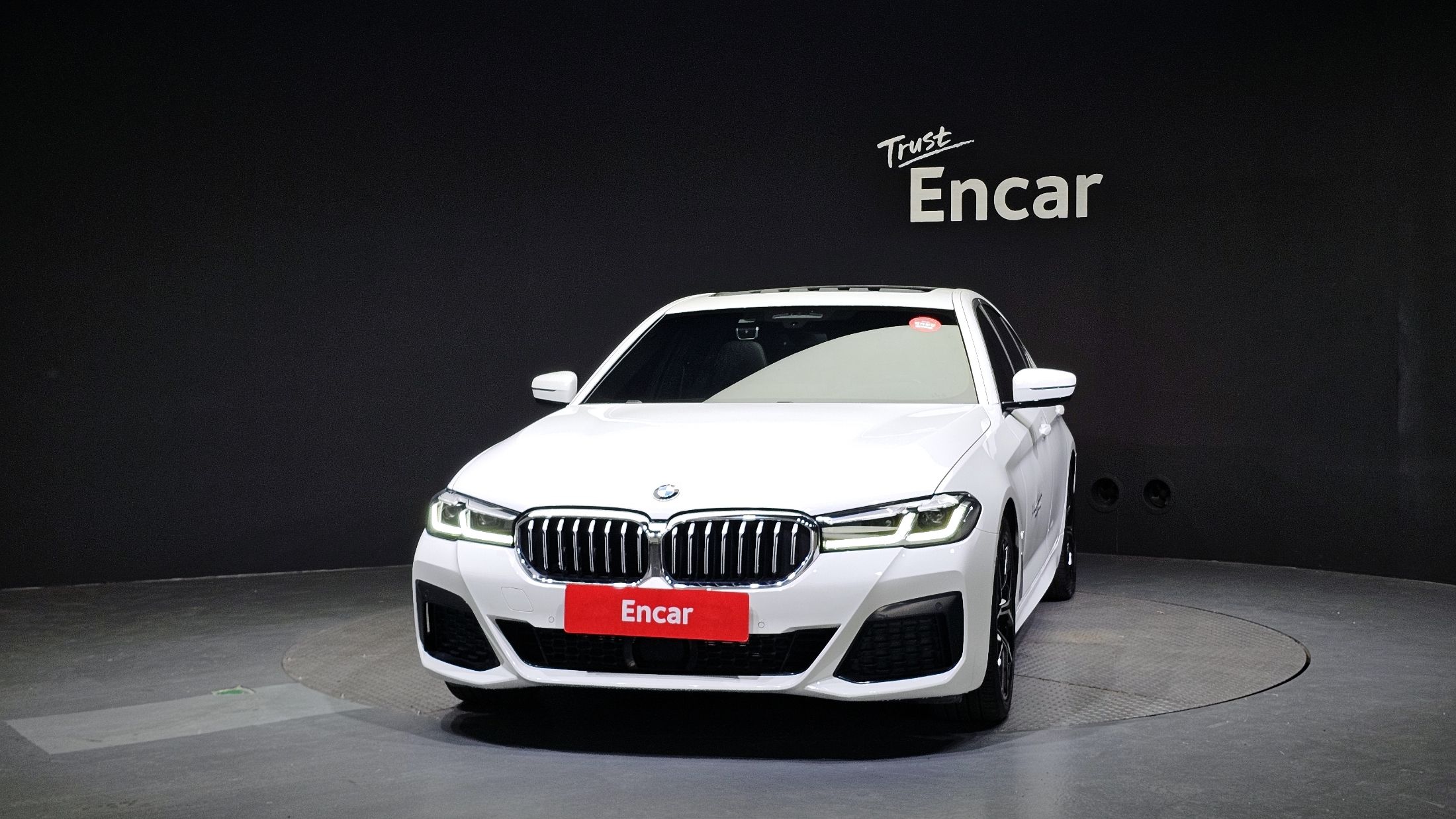 BMW 5-SERIES G30 2022