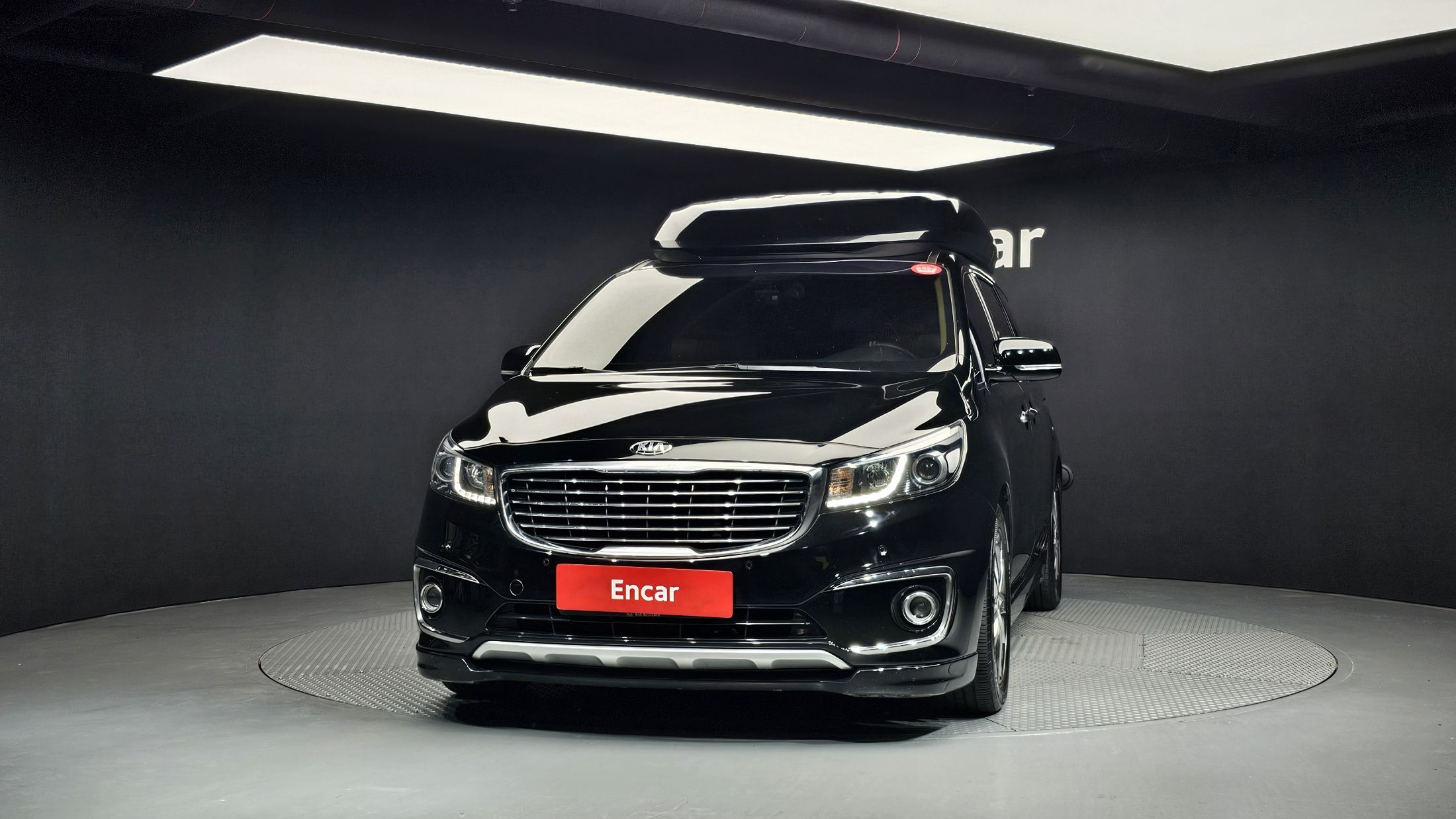 KIA CARNIVAL 2015