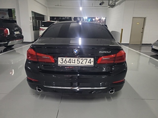 BMW 5-SERIES G30 2020