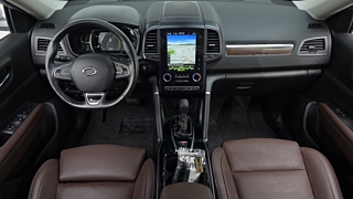 SAMSUNG QM6 2020