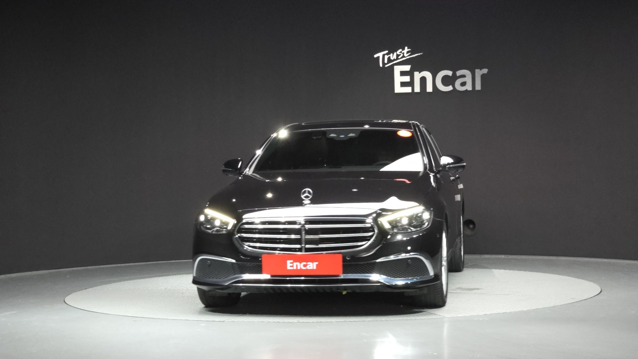 MERCEDES BENZ E-CLASS W213 2023