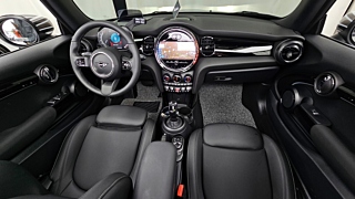 MINI COOPER CONVERTIBLE  Classic 2024